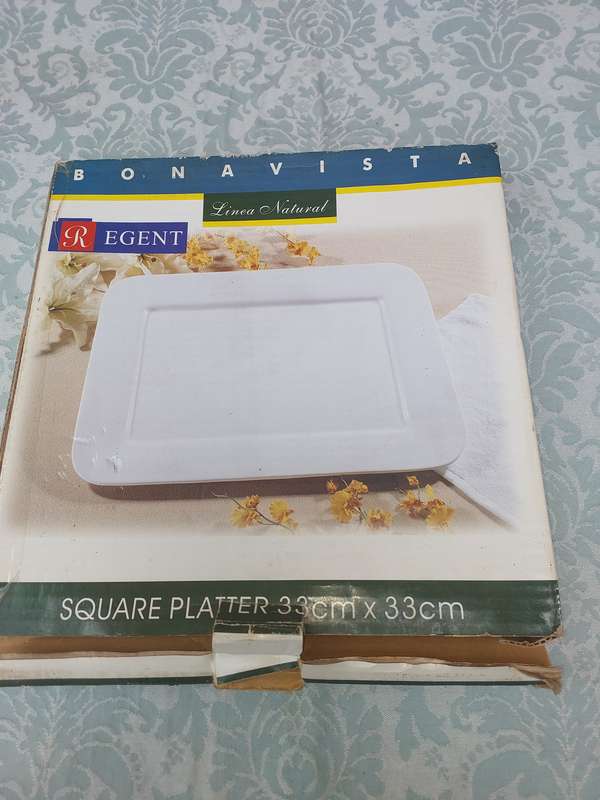 A BONAVISTA LINCA NATURAL WHITE PLATTER