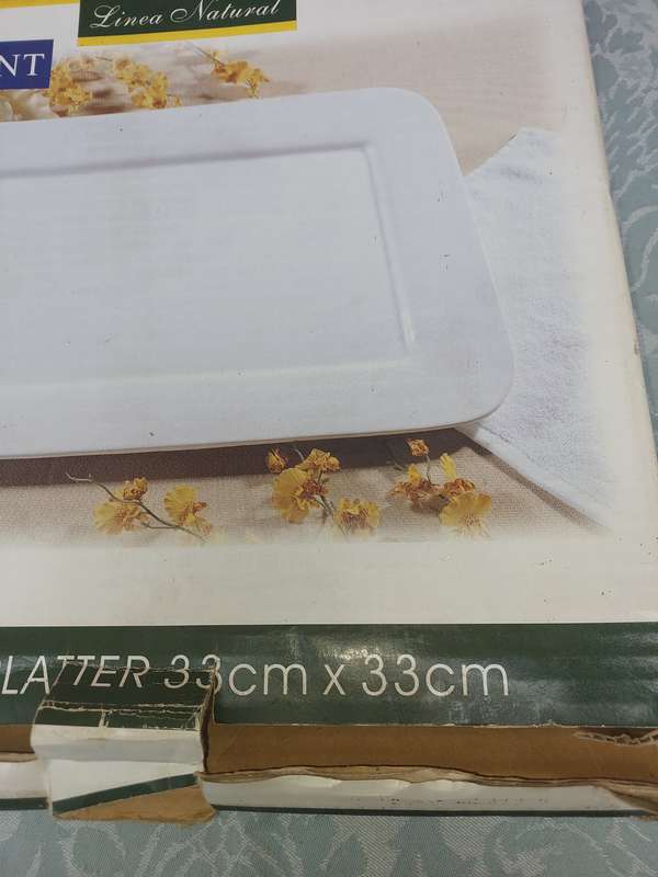 A BONAVISTA LINCA NATURAL WHITE PLATTER