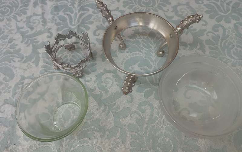 TWO CAROL BOYES STYLE SERVING UTENSILS