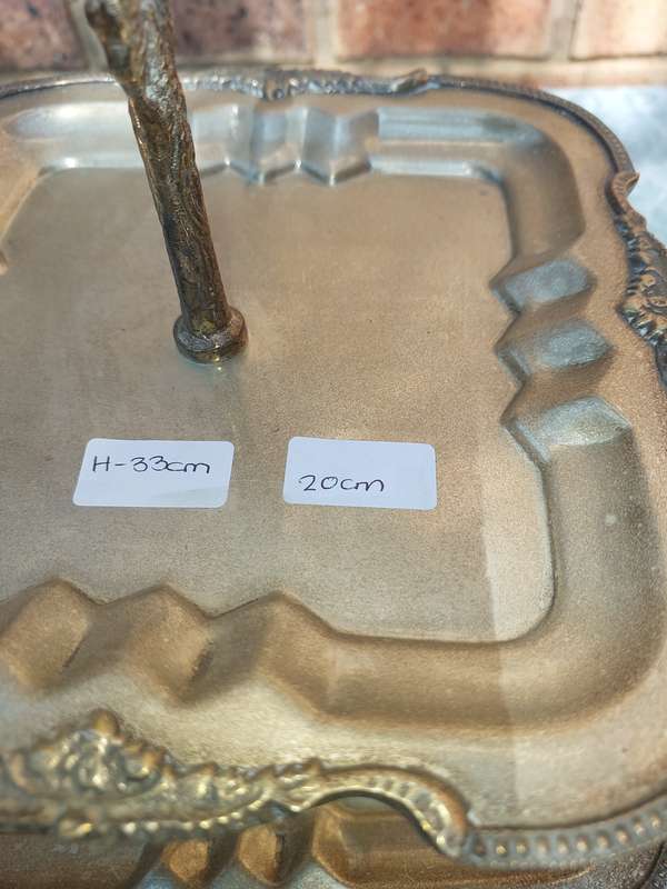 A VINTAGE TWO TIER SILVER PLATED DESERT STAND