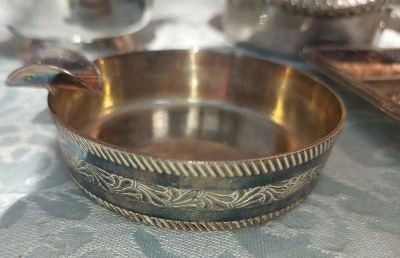 A COLLECTION JOBLOT SILVER PLATED UTENSILS