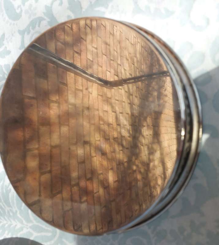 A VINTAGE PAIR OF GALLERY TRAYS