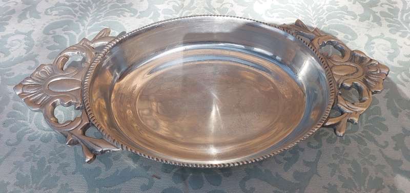 A VINTAGE ART DECOR PEWTAL MADE IN MEXICO SERVING PLATTER