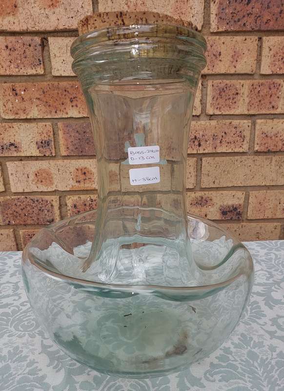 AN ART DECOR MUSHROOM SHAPED STORAGE JAR