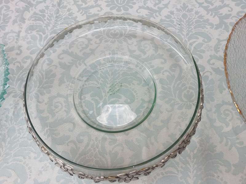 A COLLECTION OF ART DECOR GLASS SERVING PLATTERS