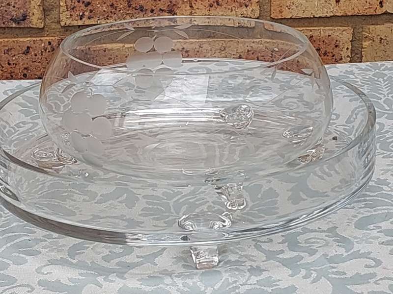 TWO ART DECOR FOOTED GLASS SERVING BOWLS