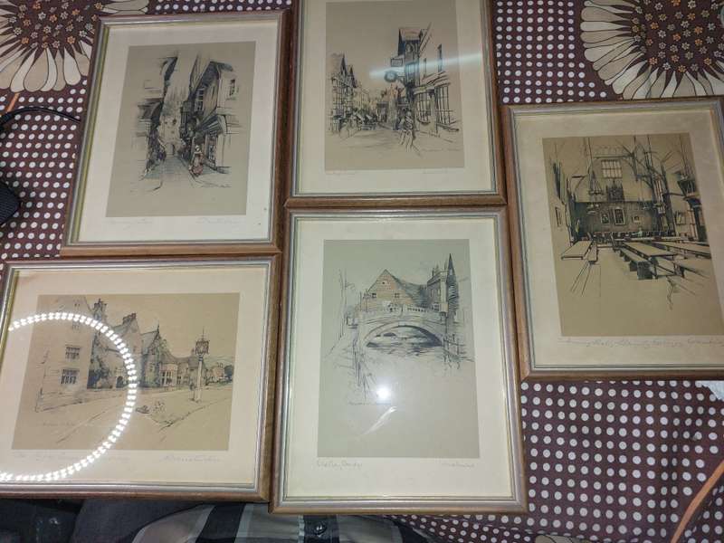 A COLLECTION OF 5  VINTAGE AND ANTIQUE FINE ART SCATCH SCENES