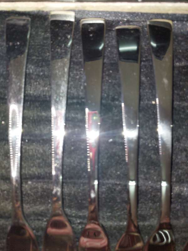 AN 18 PIECE @HOME STAINLESS STEEL CUTLERY SET SOLD AS IS