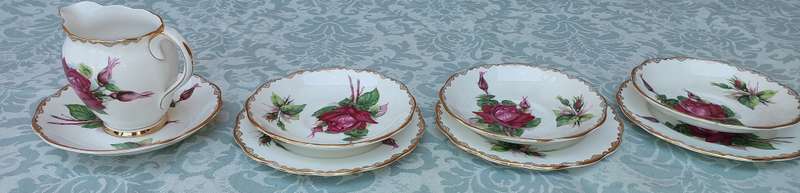 Vintage Roslyn Wheatcroft Roses Grand Gala Fine Bone China Milk jug Saucer