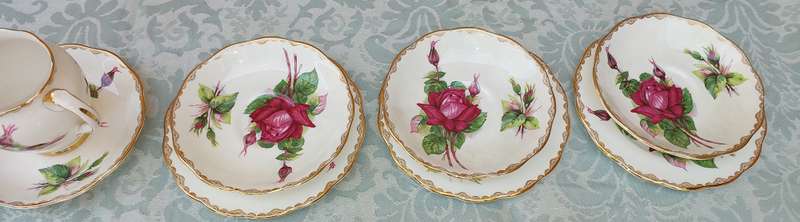 Vintage Roslyn Wheatcroft Roses Grand Gala Fine Bone China Milk jug Saucer