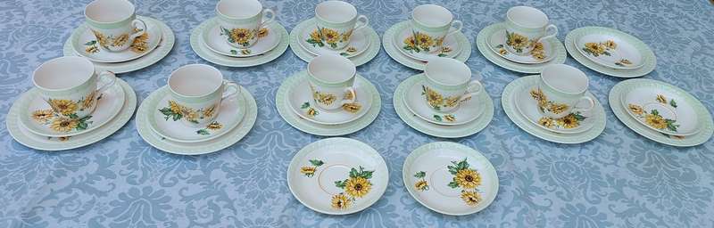Vintage, 1970's, Barratts Of Staffordshire 10 trios and 2 extra side plates and 4 extra saucers sol