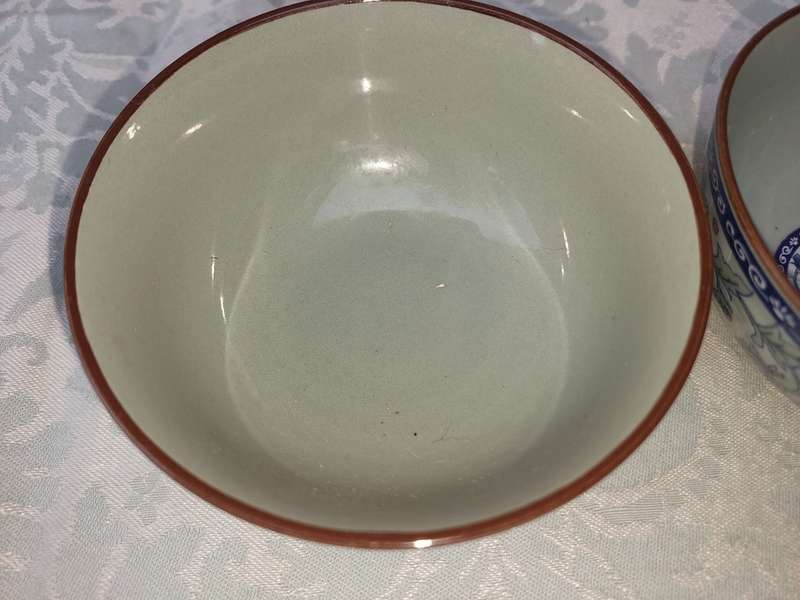 A COLLECTION OF 3 VINTAGE CHINESE EATING BOWLS