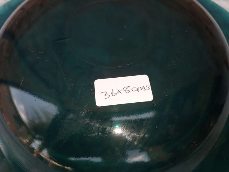 AN ART DECOR LARGE COBALT GREEN SERVING BOWL SOLD AS IS