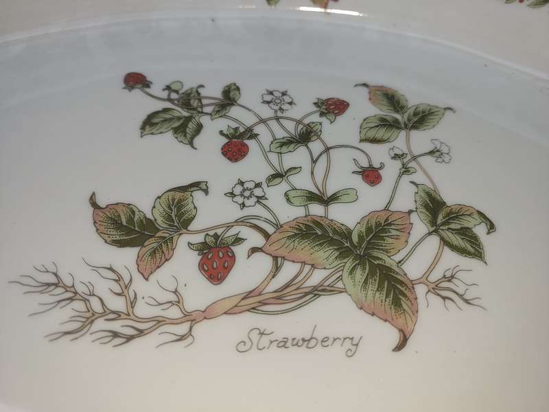 Vintage Herb Garden Oval Baker Ceramic sold as is