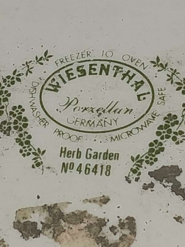 Vintage Herb Garden Oval Baker Ceramic sold as is