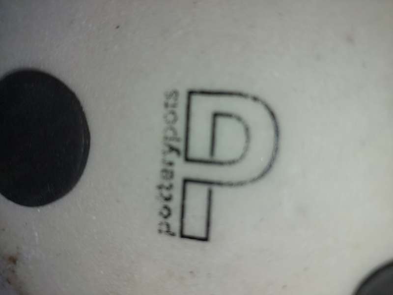A CERAMIC POTTERY POTS POT PLANT BOWL SOLD AS IS