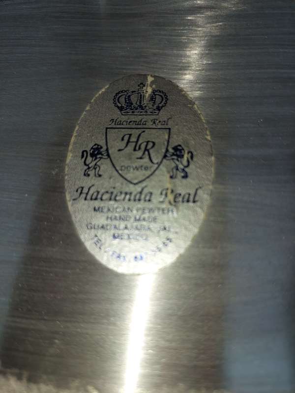A VINTAGE HACIENDA REAL MEXICAN PUTHAL SERVING PLATTER SOLD AS IS