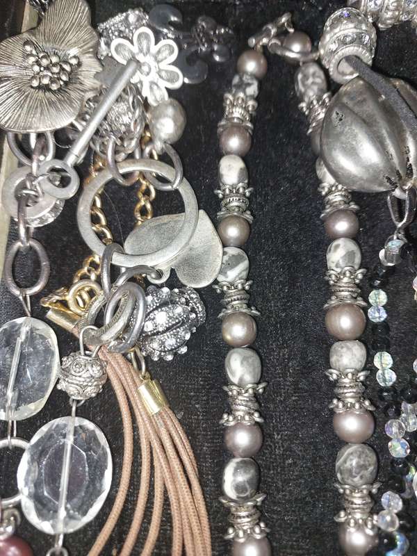 A quality vintage joblot costume necklaces