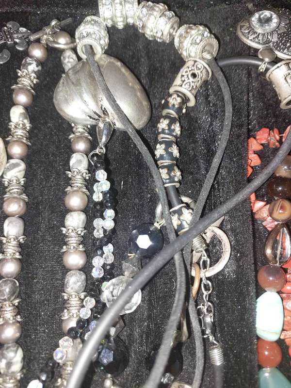 A quality vintage joblot costume necklaces