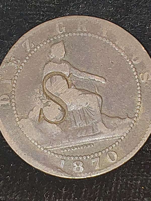 AN ANTIQUE JOBLOT COLLECTION PENNY'S AND RAILWAY TOKENS FROM BRITTAIN AND SOUTH AFRICA SOLD AS IS