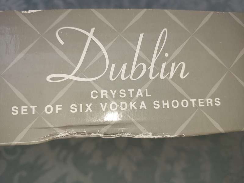 A SET OF SIX SHANNON CRYSTAL BY GORDINGER  DUBLIN VODKA SHOOTERS TUMBLERS SOLD AS IS