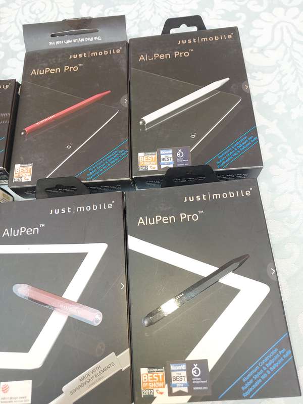 A JOBLOT ALU MOBILE ITEMS SOLD AS IS NOT TESTED