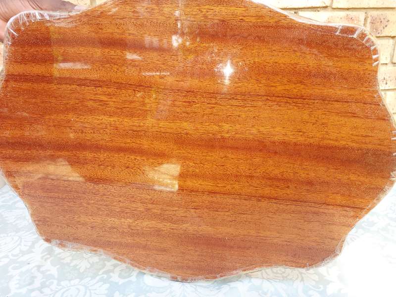 AN ITALIAN INLAY PAINT SERVING TRAY THAT NEEDS SOME RESTORATION WORK SOLD AS IS