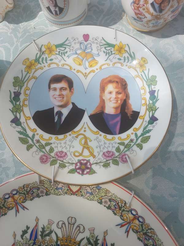 A COLLECTION OF BRITISH ROYAL CROCKERY SOLD AS IS