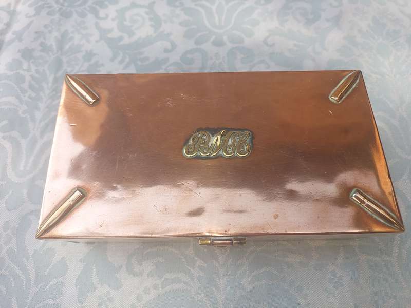 A VINTAGE COPPER JEWELERY BOX