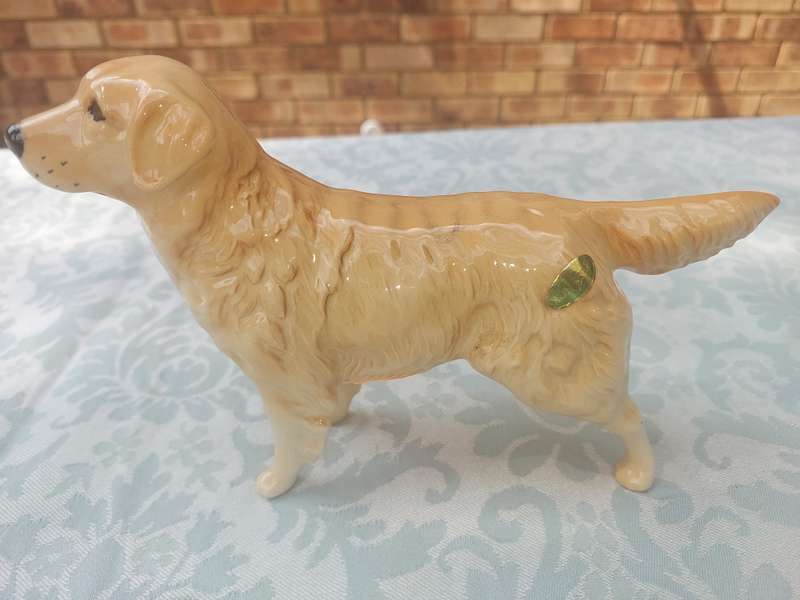 TWO VINTAGE HIGLY COLLECTABLE GOLDEN RETRIEVERS