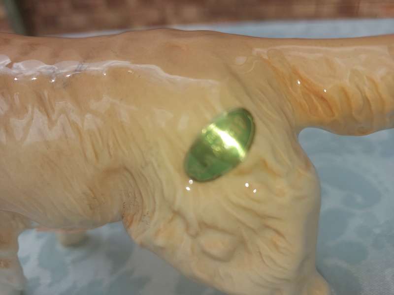 TWO VINTAGE HIGLY COLLECTABLE GOLDEN RETRIEVERS