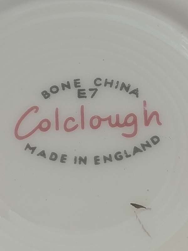 A VINTAGE BONE CHINA AI COLCLOUGH MADE IN ENLAND
