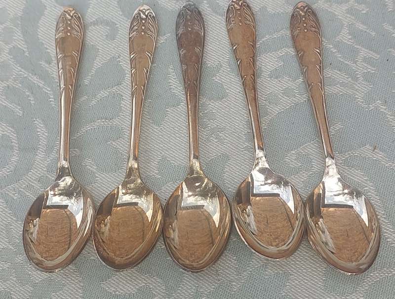 A SET OF 5 EMESS EPNS TEASPOONS SOLD AS IS