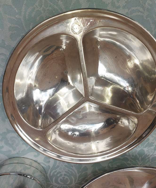 A COLLECTION OF VINTAGE SOUTH AFRICAN RAILWAY UTENSILS SOLD AS IS