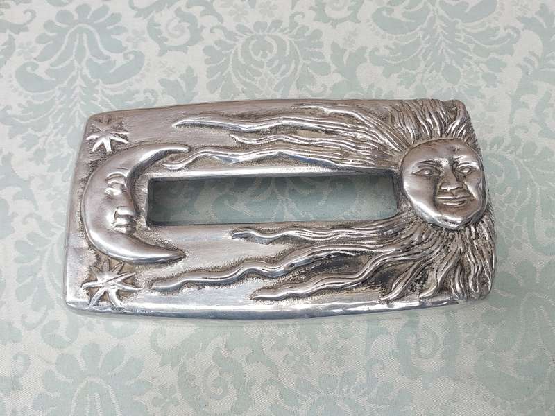 AN ART DECOR ALLOY CAROL BOYES STYLE TISSUE BOX COVER SOLD AS IS