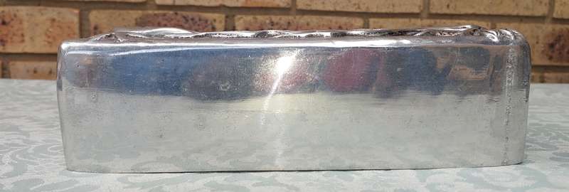 AN ART DECOR ALLOY CAROL BOYES STYLE TISSUE BOX COVER SOLD AS IS