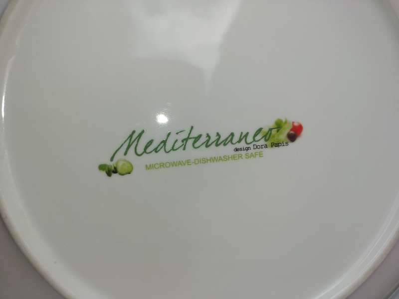 AN ART DECOR MEDITERAINEAN SALAD PLATTER SOLD AS IS