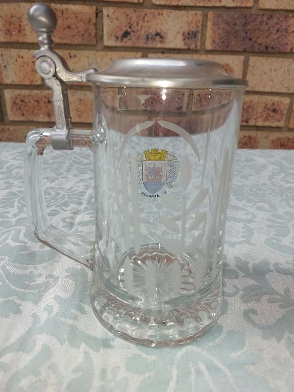 A GERMAN BEER STEIN IN MINT CONDITION SOLD AS IS R750