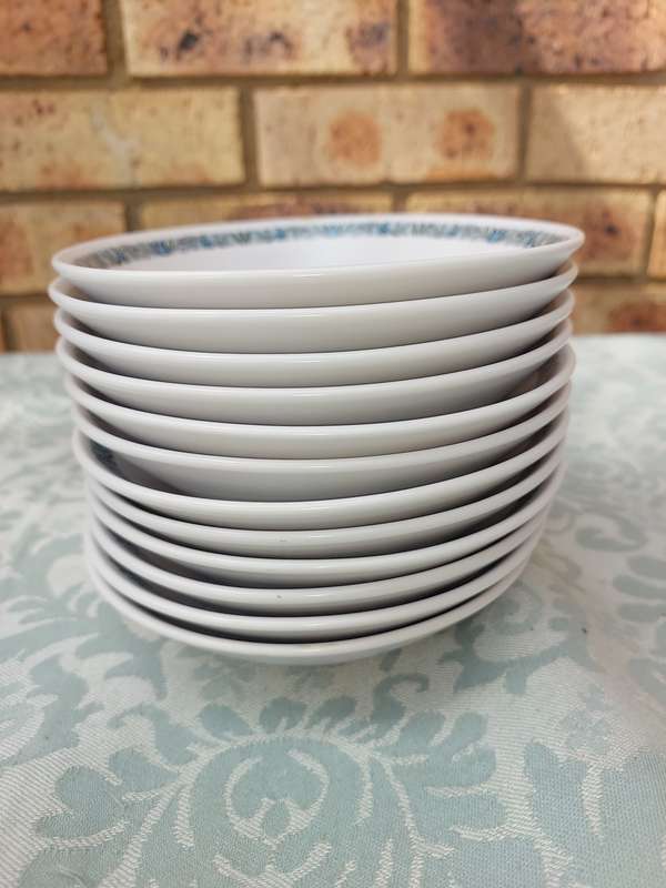A VINTAGE SET OF 12 NORITAKE PROGRESSION CHINA  SOUP JAPAN FELICITY 9028 SOLD AS IS