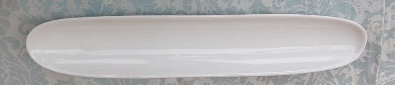 A 47 CENTIMETER SONGWA WHITE PORCELAIN PLATTER SOLD AS IS