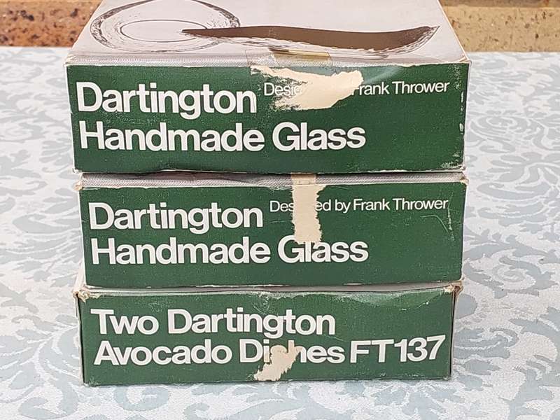 A RARE SET OF THREE DARTINGTON HAND MADE BY FRANK THROWER AVOCADO BOWLS