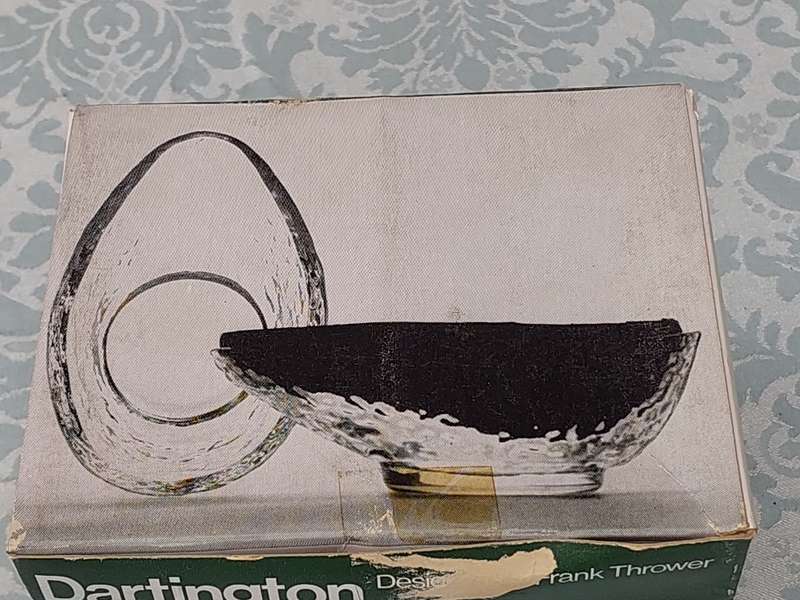 A RARE SET OF THREE DARTINGTON HAND MADE BY FRANK THROWER AVOCADO BOWLS