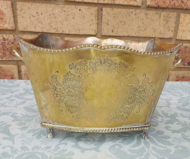 A VINTAGE SILVER PLATED ON BRONZE SWEAT CADDY VICTORIAN ERA SOOD AS IS