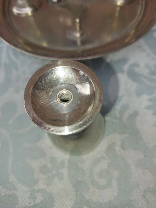 A VINTAGE SILVER-PLATED BREAKFAST BOILED EGG STAND WITHOUT THE SPOONS