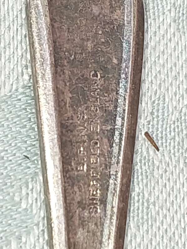 A SET OF 9 SHEFFIELD EPNS DESERT FORKS  SOLD AS IS