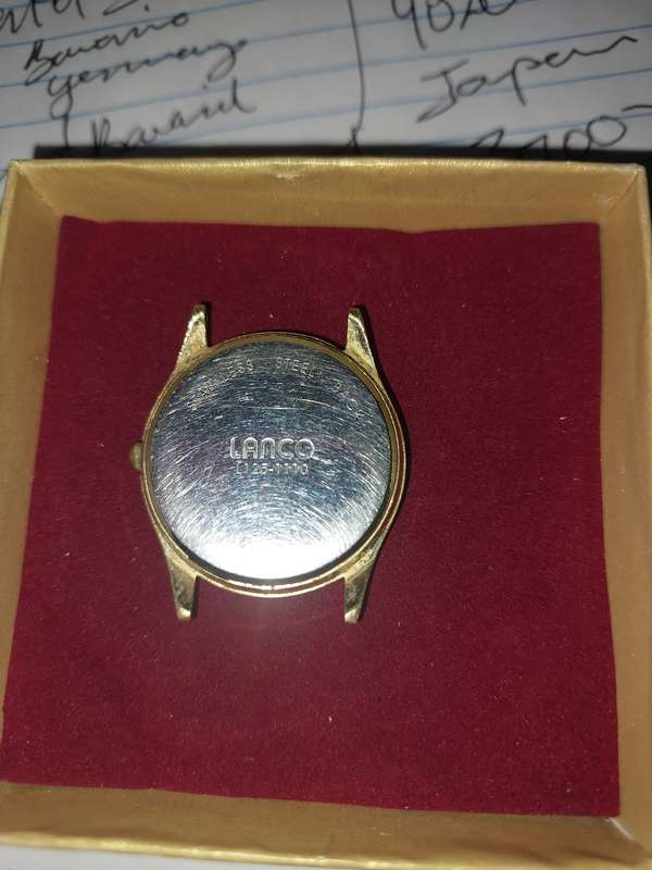 A VINTAGE GOLD PLATED MENS LANCO QUARTZ WATCH SOLD AS IS NOT TESTED
