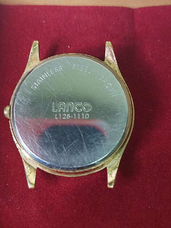 A VINTAGE GOLD PLATED MENS LANCO QUARTZ WATCH SOLD AS IS NOT TESTED
