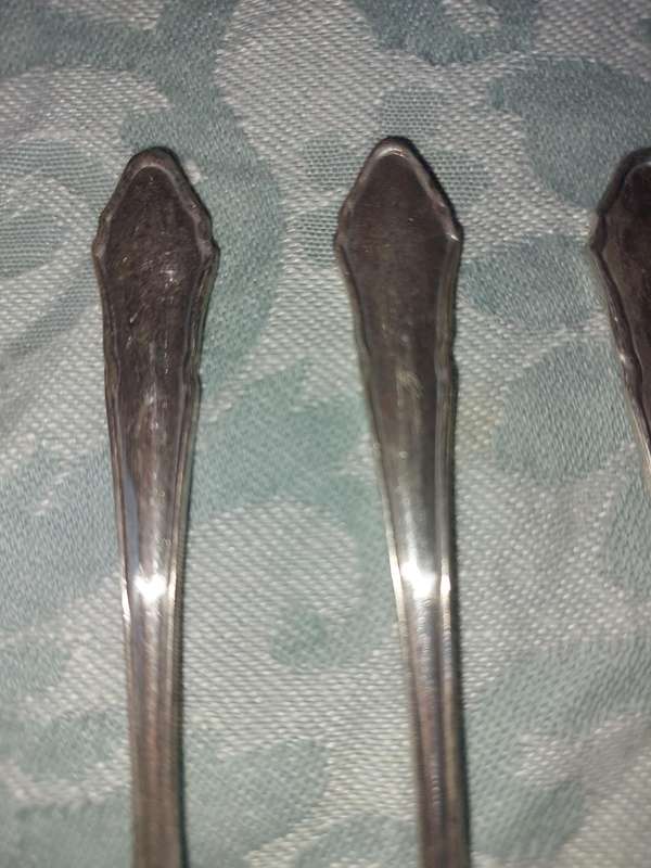 A SET OF 6 DEMITASSE SPOONS EPNS A1 SHEFFIELD ENGLAND SOLD AS IS