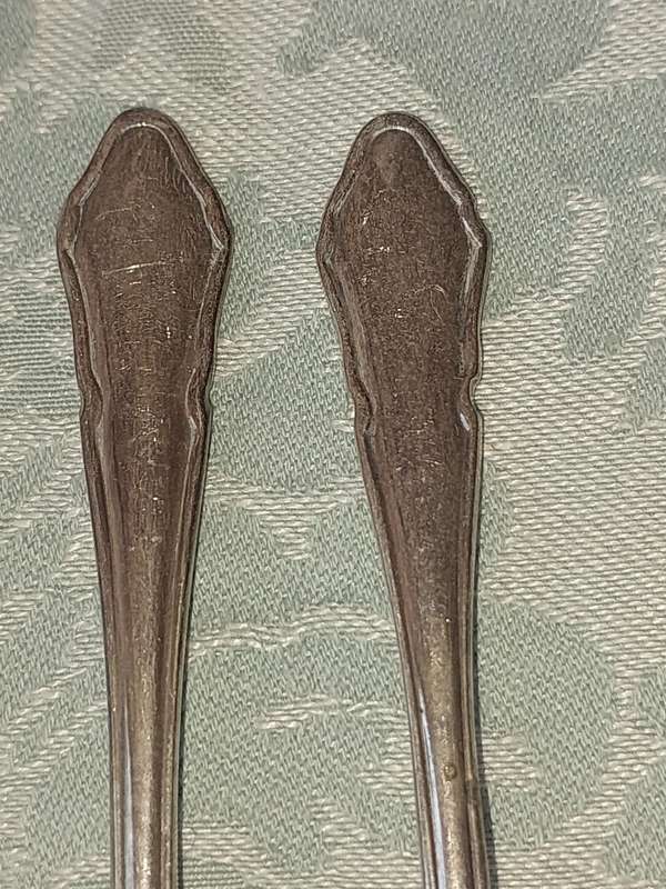 A VINTAGE SET OF 7 DEMITASSE EPNS A1 SHEFFIELD ENGLAND SPOONS SOLD AS IS R250