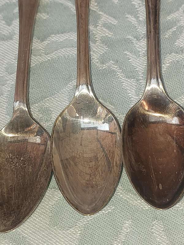A VINTAGE SET OF 7 DEMITASSE EPNS A1 SHEFFIELD ENGLAND SPOONS SOLD AS IS R250